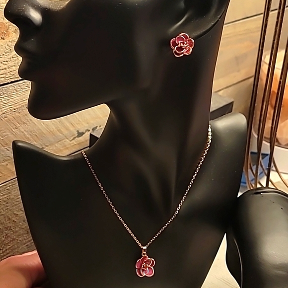 ROSE GOLD ENAMEL PINK FLOWER SET - Picture 1 of 4